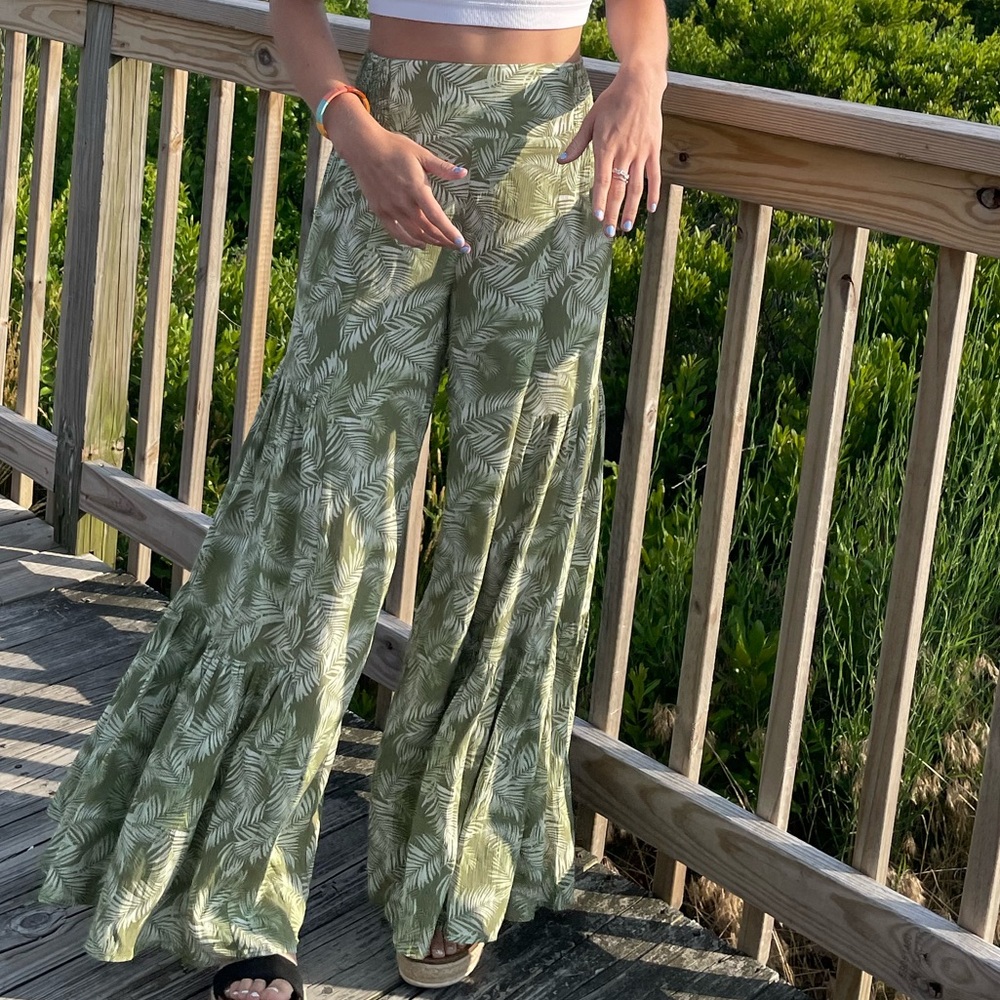 Flowy green pants